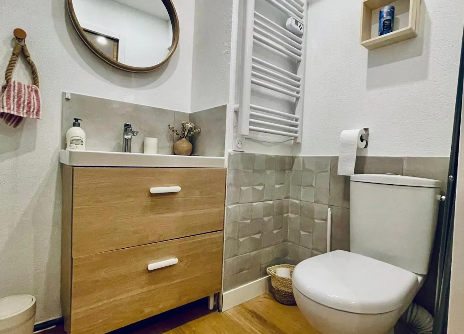 Studio Entierement Renove Au Pied Du Telesiege Du Diable Les Deux Alpes Apartment